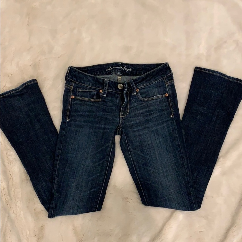 American Eagle boot leg jeans SIZE : 4